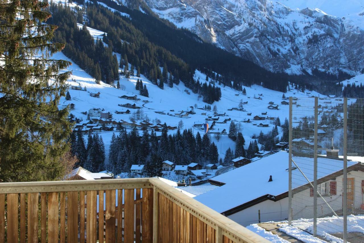 Sonnige, grosszügige Einzimmerwohnung im Zentrum Adelboden Exterior foto